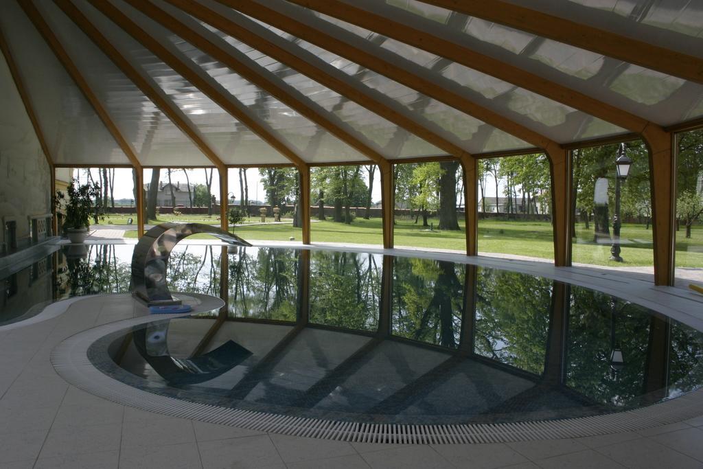 Palac Piorunow & Spa Kwiatkowice ภายนอก รูปภาพ