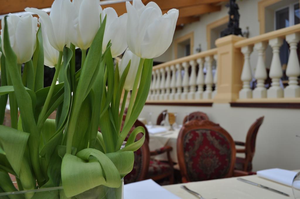 Palac Piorunow & Spa Kwiatkowice ภายนอก รูปภาพ