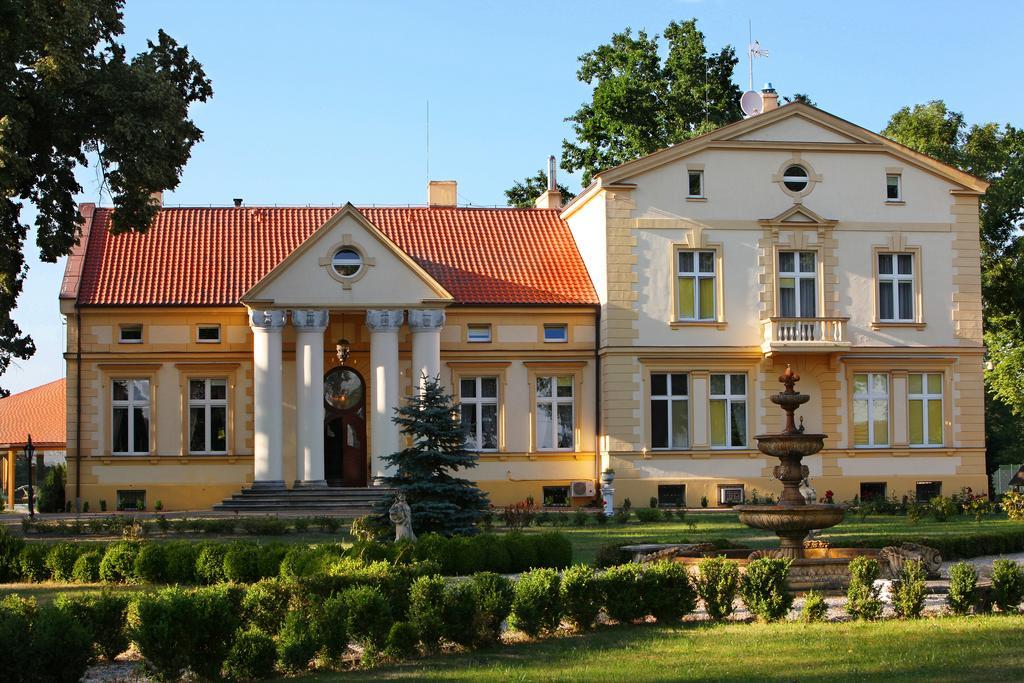 Palac Piorunow & Spa Kwiatkowice ภายนอก รูปภาพ