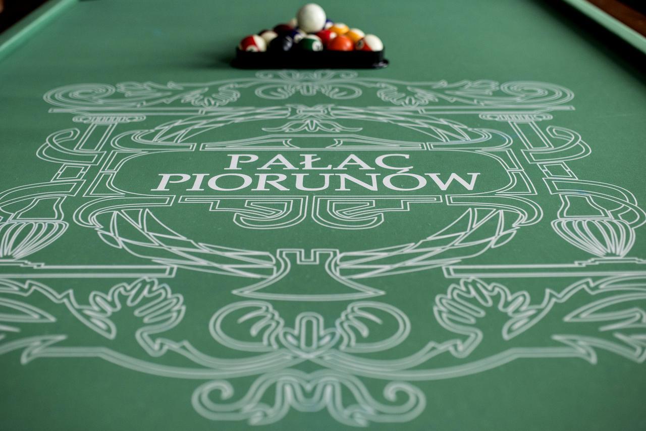 Palac Piorunow & Spa Kwiatkowice ภายนอก รูปภาพ